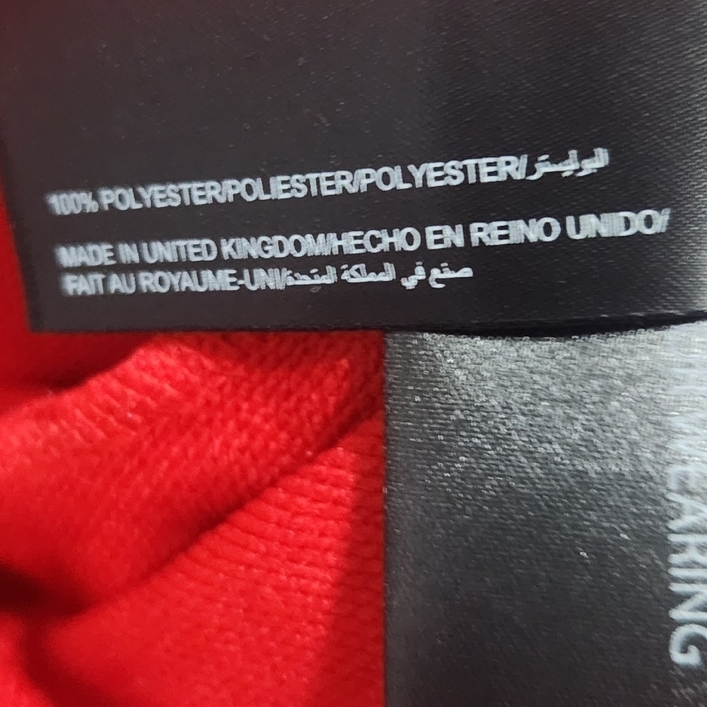 Splash  Red Cropped Top - Picture 5 of 5